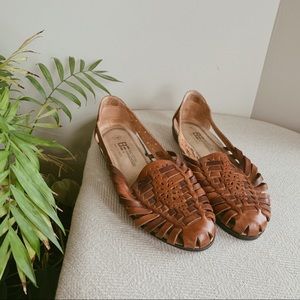 Vintage leather flats!